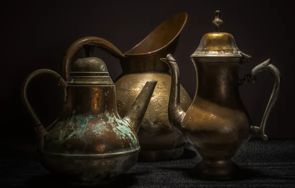 Background, dishes, pitchers