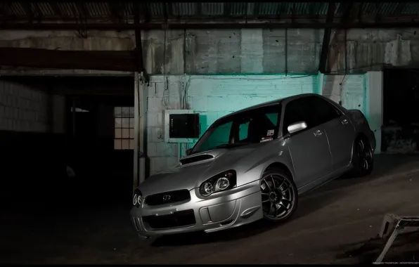 Picture garage, tilt, Subaru Impreza WRX