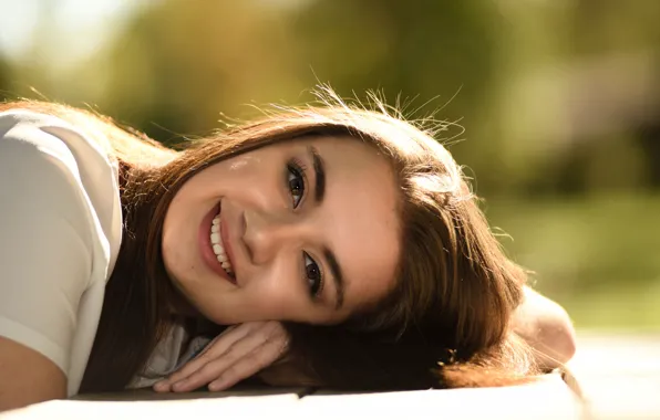Look, girl, close-up, smile, portrait, girl, close-up, brown eyes