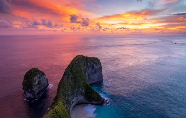 Bali, Nusa Penida, Kelingking Sunset