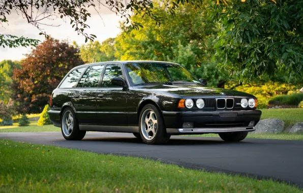 Picture BMW, E34, Touring, M5