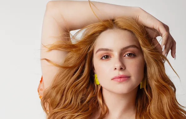 Look, girl, hair, lips, red, gentle, Vogue, Ariel Winter