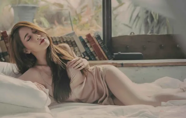 Picture bed, lies, book, blanket, Asian, asian, nightie, Asian girl