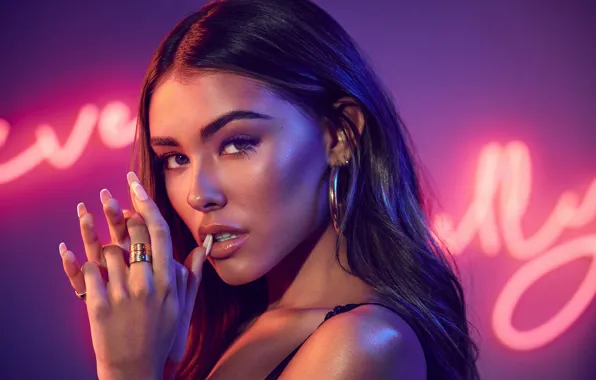 Look, girl, light, sexy, ring, beauty, nails, Madison Beer