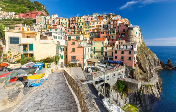 Rocks, home, boats, Italy, Manarola, Cinque Terre, The Ligurian coast