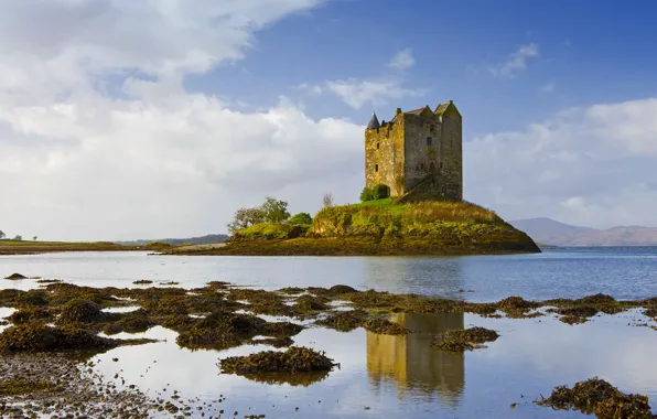 The sky, clouds, island, tower, Scotland, castle Stalker, Loch Lynn