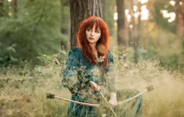 Picture bow, arrows, redhead, bokeh