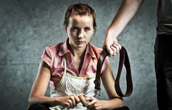 Girl, the situation, strap