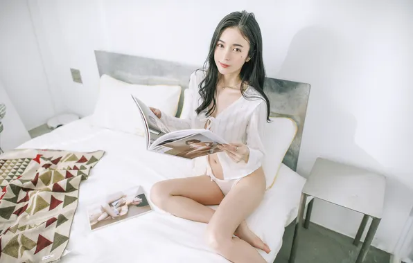 Beautiful, Asian, Model, Smile, Bed, Woman, Lying Down, Laying