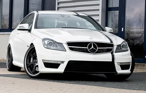 Mercedes-Benz, Wheelsandmore, C63 AMG