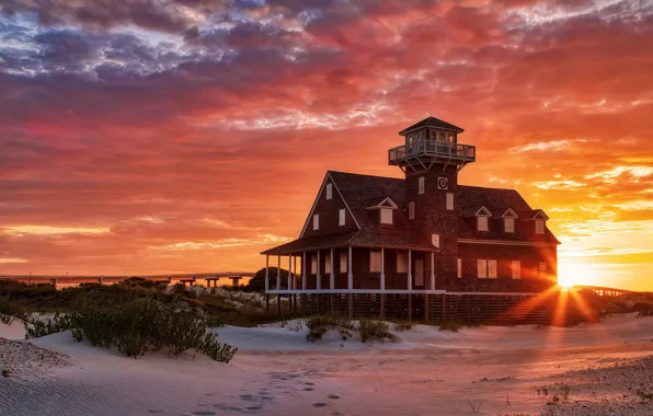 Sand, sea, the sky, the sun, clouds, rays, light, sunset