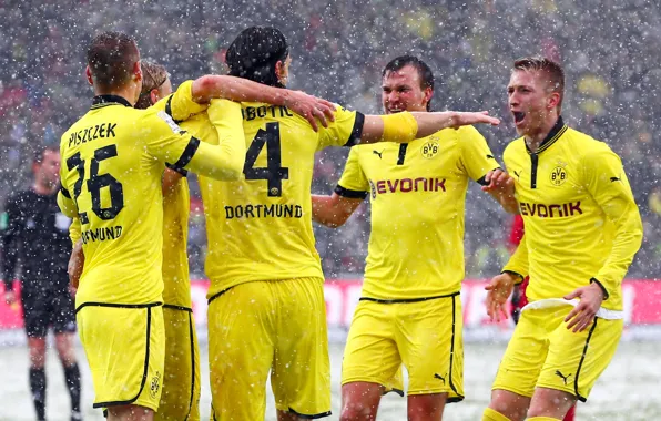 Sport, Football, Borussia Dortmund, Borussia Dortmund, Marcel Schmelzer, Neven Subotic, Ball Play Association Borussia, Lukasz …