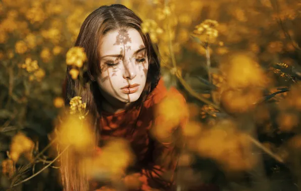 FIELD, FLOWERS, FACE, SHADOW, by Tania Cerviаn