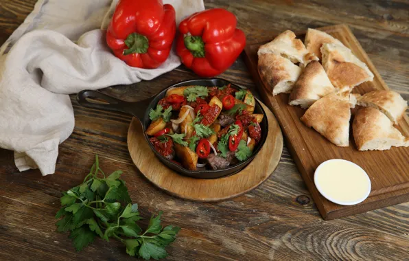 Greens, bread, pepper, Meat