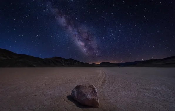 Picture stars, The Milky Way, stars, milky way, Death Valley, death valley, Michael Zheng, Sailing stones