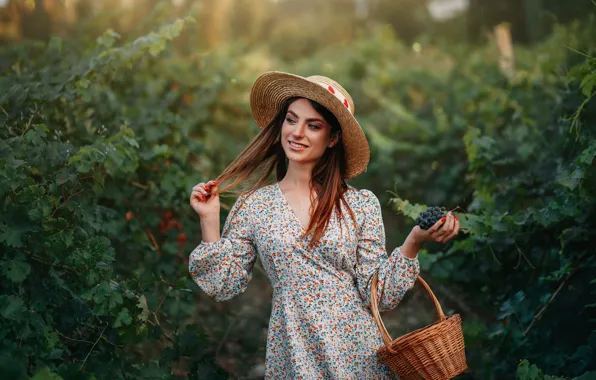 Girl, pose, smile, mood, hat, hands, grapes, vineyard