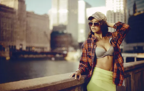 Girl, the city, river, Asian