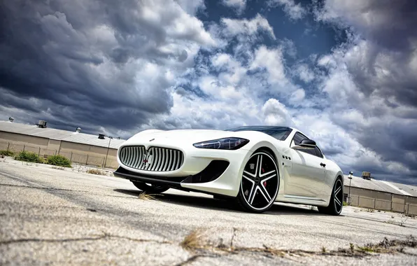 Picture white, grass, asphalt, cracked, Maserati, the building, the fence, white
