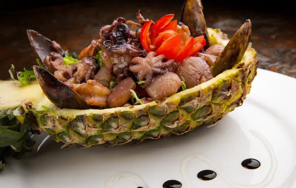 Pineapple, salad, seafood, mussels, squid