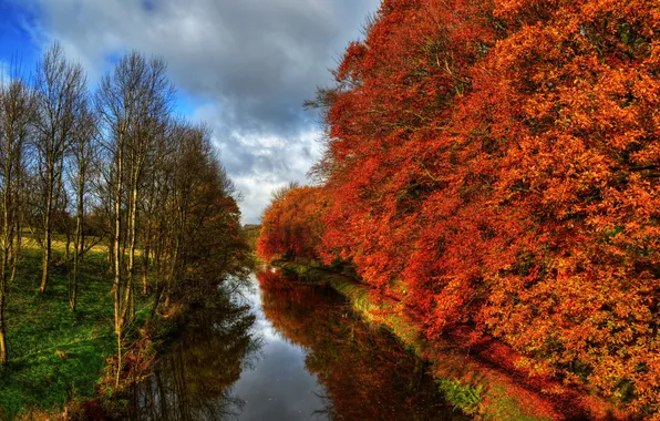 Picture autumn, river, England, hdr