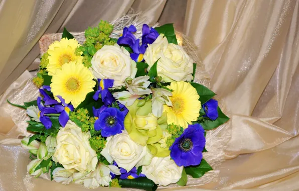 Photo, Flowers, Bouquet, Roses, Gerbera, Irises
