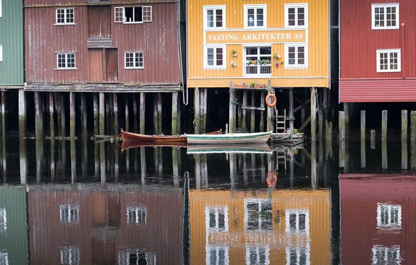 The city, boats, Norway, Trondheim