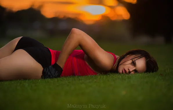 Field, sunset, lawn, wet, makeup, Mike, figure, brunette