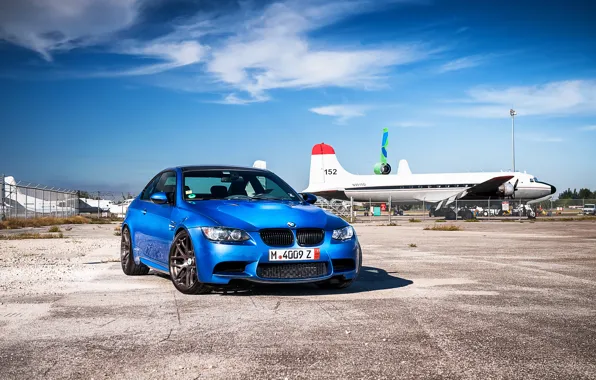 Picture blue, bmw, BMW, shadow, blue, the front, aircraft, e92