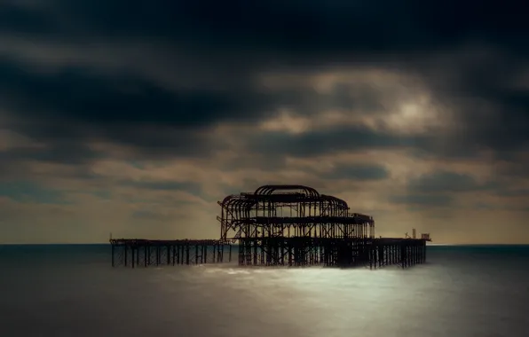 Sea, beach, England, UK, abandoned, architecture, twilight