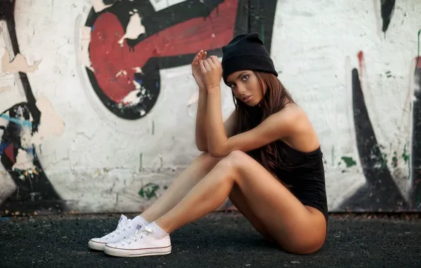 Look, sexy, pose, wall, graffiti, model, hat, body