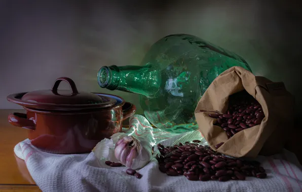 Still life, bottle, beans