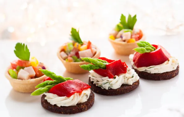 Tartlets, sandwiches, appetizer, salad