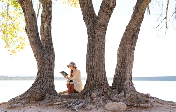 Girl, trees, hat, hat, sitting, curls, reads