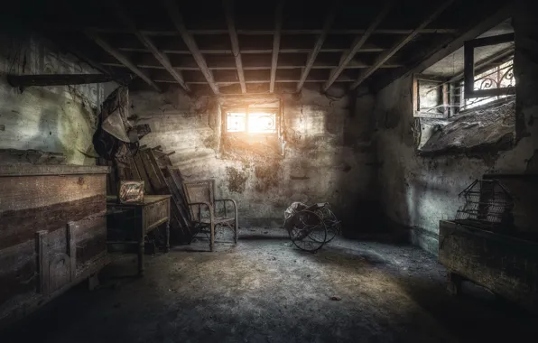 Picture furniture, window, cellar
