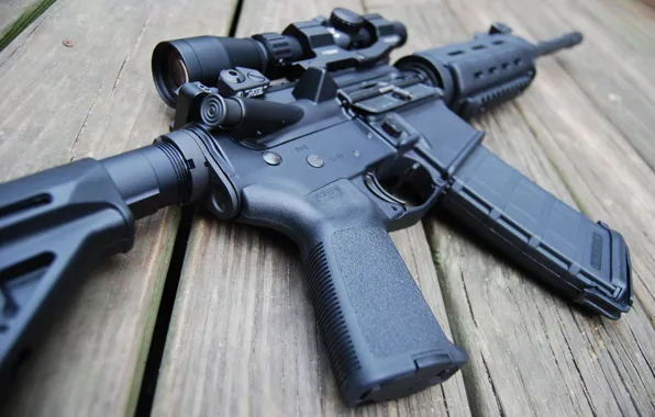 Wood, telescopic sight, AR-15 rifle assault