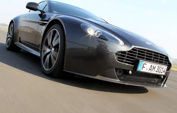 Machine, Aston Martin, Vantage, supercar, the front