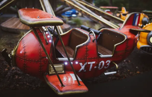Carousel, the plane, amusement