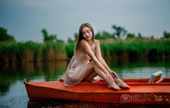 Nature, pose, the reeds, model, boat, makeup, dress, hairstyle