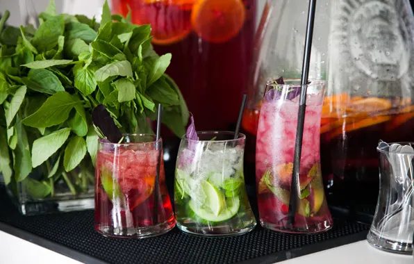 Ice, mint, lemonade