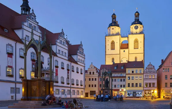 Picture lights, people, home, the evening, Germany, Saxony-Anhalt, market square, Church