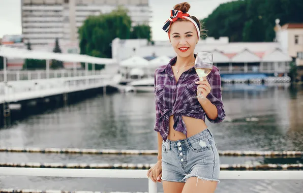 Picture shorts, woman, young, beautiful, model, shirt