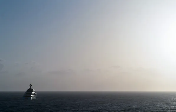 Picture ship, fog, sea
