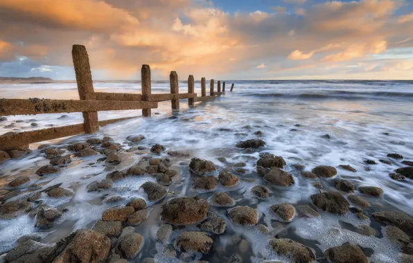 Stones, coast, horizon