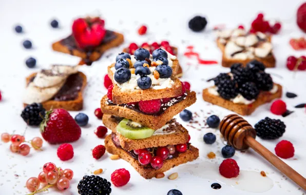 Berries, banana, toast, sandwiches, Stolyevych Yulia