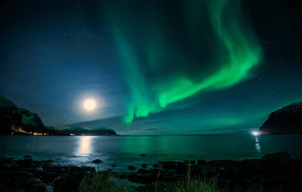 Picture night, the moon, Northern lights, Bay, Iceland