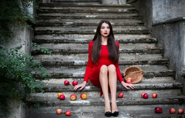 Picture girl, basket, apples, makeup, ladder, in red, Inese Stoner