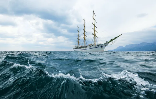 Ship, sailing, Hersonissos
