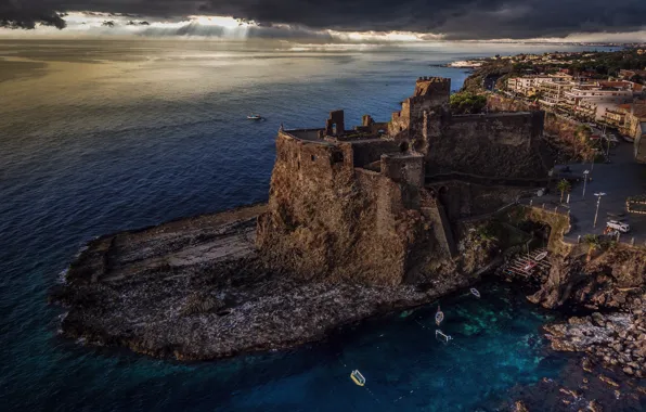 Sea, castle, coast, Italy, the ruins, Italy, The Mediterranean sea, Sicily
