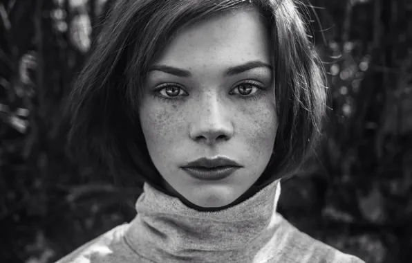 Picture Agata Serge, black and white photo, freckles, girl