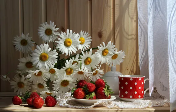 Flowers, table, chamomile, strawberry, berry, plate, mug, still life